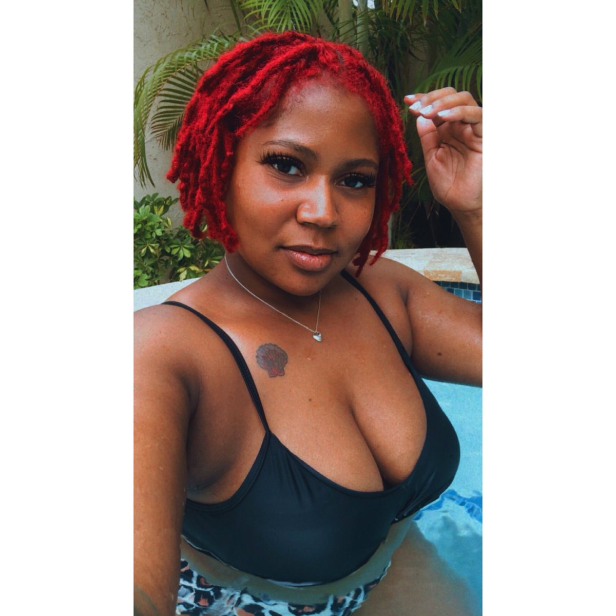 NattyNasLocs's tweet photo. Roses are red 🌹❤️‍🔥

.
.
.
.
.
#locs #locnation #redlocs #melanin #locd #queen #natural #naturalhair #happyandnappy #womenwithlocs #blackgirlmagic #locstyles #teamlocs #teamnatural #allnatural #locdforlife #melaningoals https://t.co/RBDUzy8Zc1