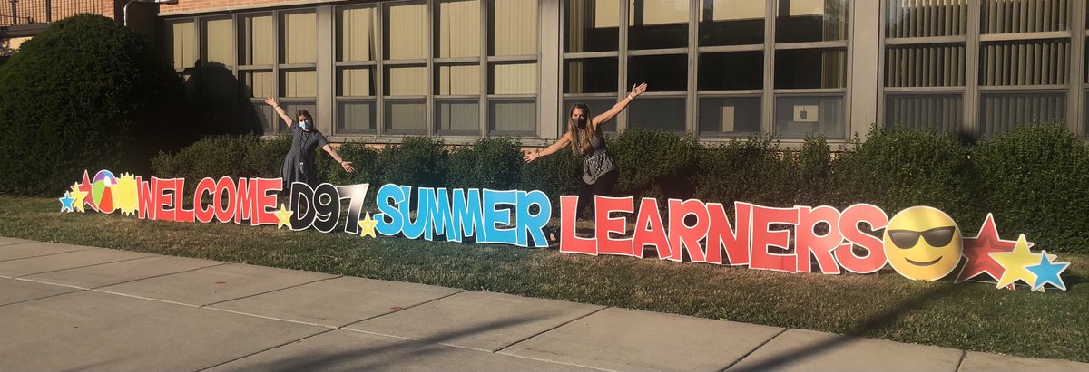 We can’t wait for all of our students to join us tomorrow. ⁦<a href="/OakPark97/">Oak Park District 97</a>⁩ #MyD97