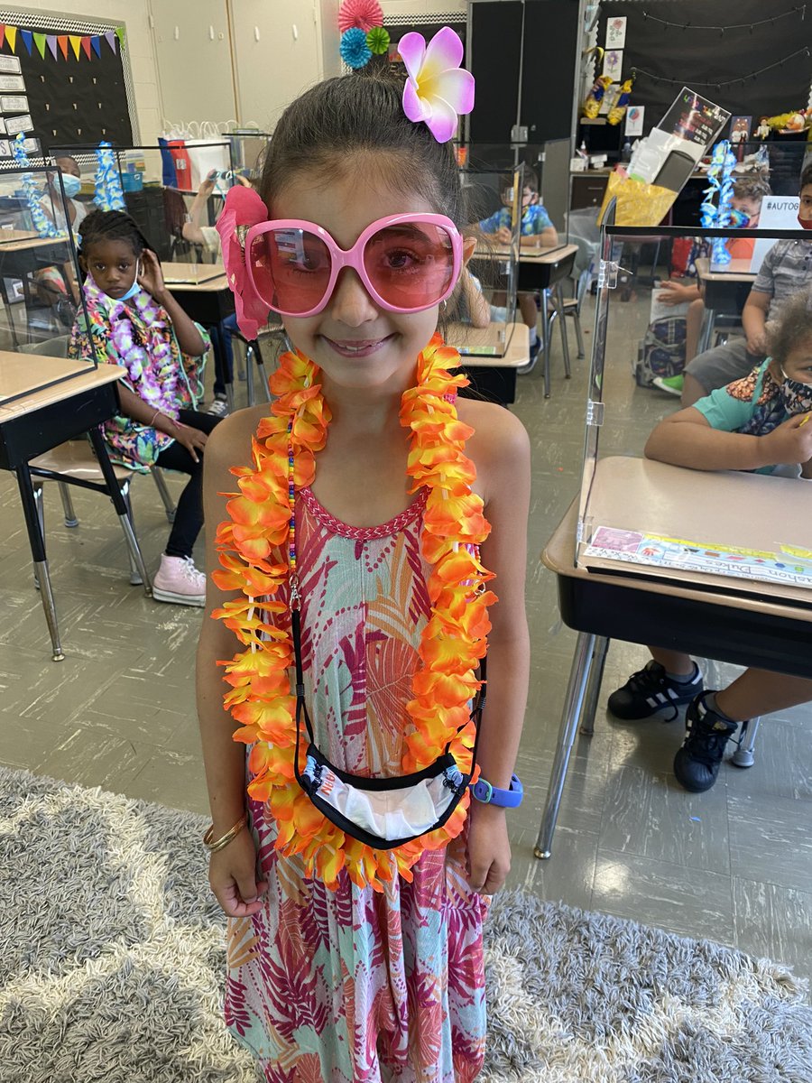 _khough's tweet photo. Celebrating these amazing children Hawaiian style! Aloha! #SpartanLegacy #OTESpride https://t.co/P9kIYfhwPE