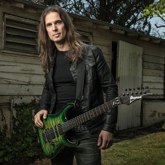 Happy Birthday Kiko Loureiro                Angels Cry             