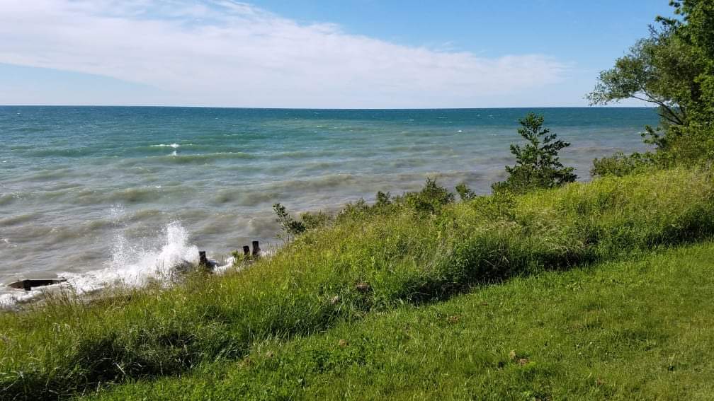 Beach Hazards rip current verified. Notice the brown water extending out into the lake in the upper right of the picture. That is a rip current.  Stay out of the water. At Osborne Park Willoughby. #ohwx