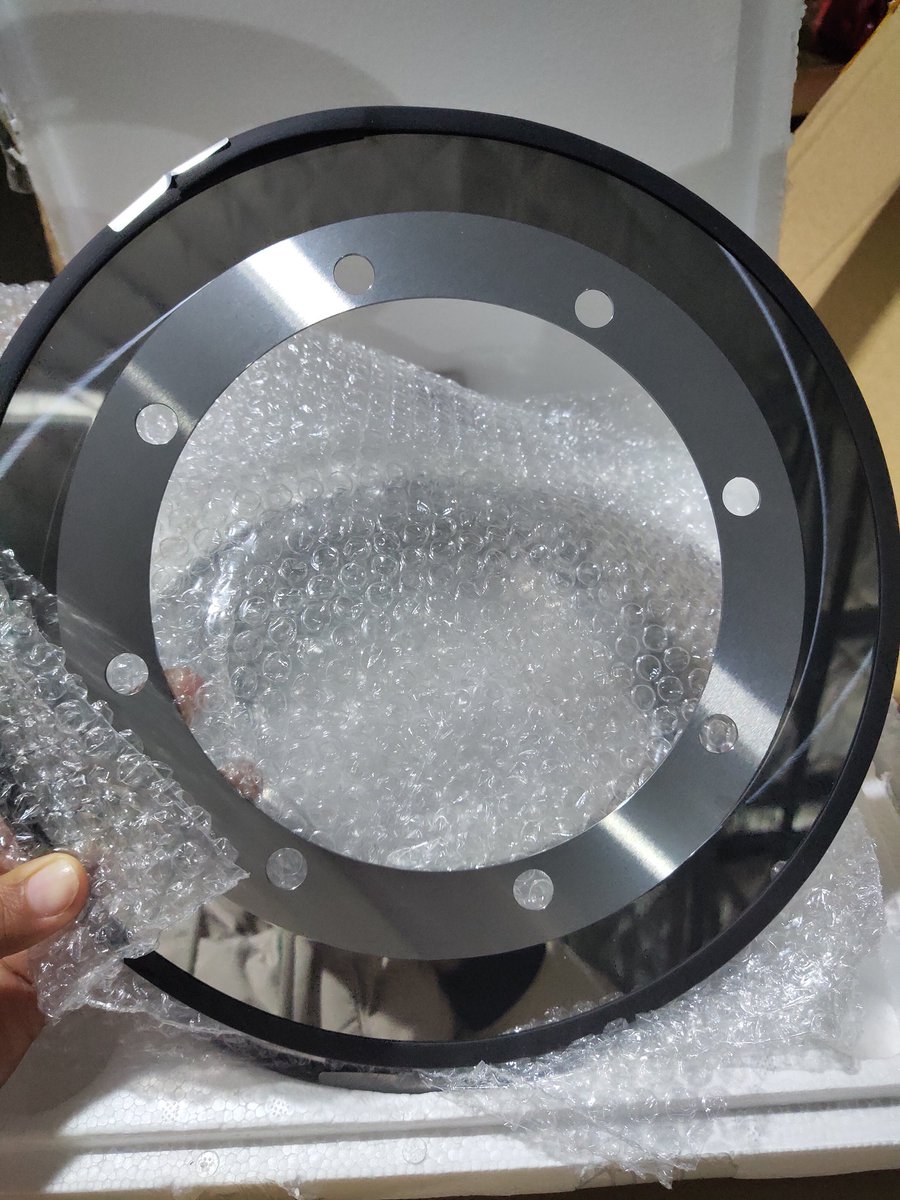 knives for high-speed slitting machines of corrugated paper.