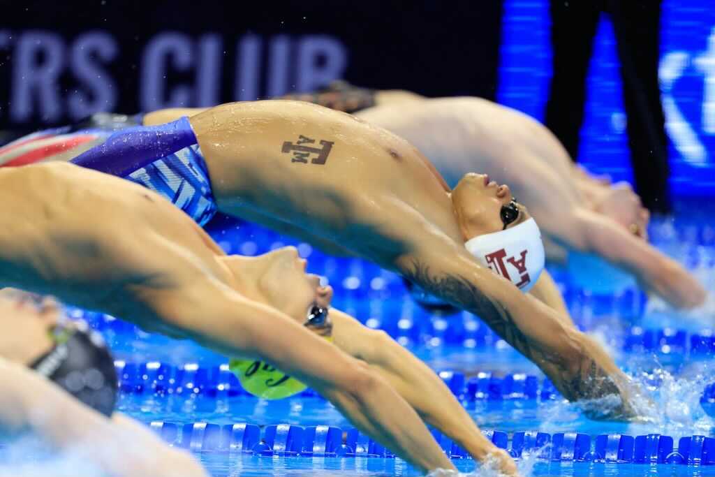 AggieSwimDive's tweet photo. Shaine Casas takes third in his finals debut, clocking in at 52.76 in the 100 back 👍

#GigEm | #SwimTrials21 https://t.co/SMfSetJqE5
