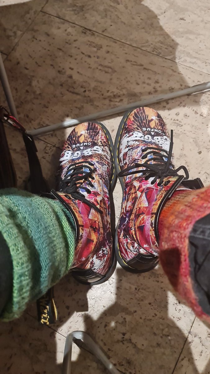 What better place to be on crazy socks day than Doctors Health in Queensland forum. Great presentations on this important topics. Doctors well-being long been ignored, by us. Learnt about the dangers of the myths of medical exceptionalism
<a href="/DocHealthQLD/">Doctors' Health in Queensland</a> <a href="/RACGP/">RACGP</a> <a href="/crazysocks4Docs/">crazysocks4docs</a>