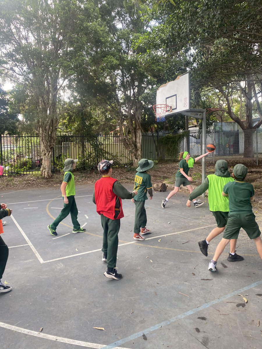 Practising our teamwork skills with a game of basketball! It was great to hear so many supportive comments and words of encouragement.
