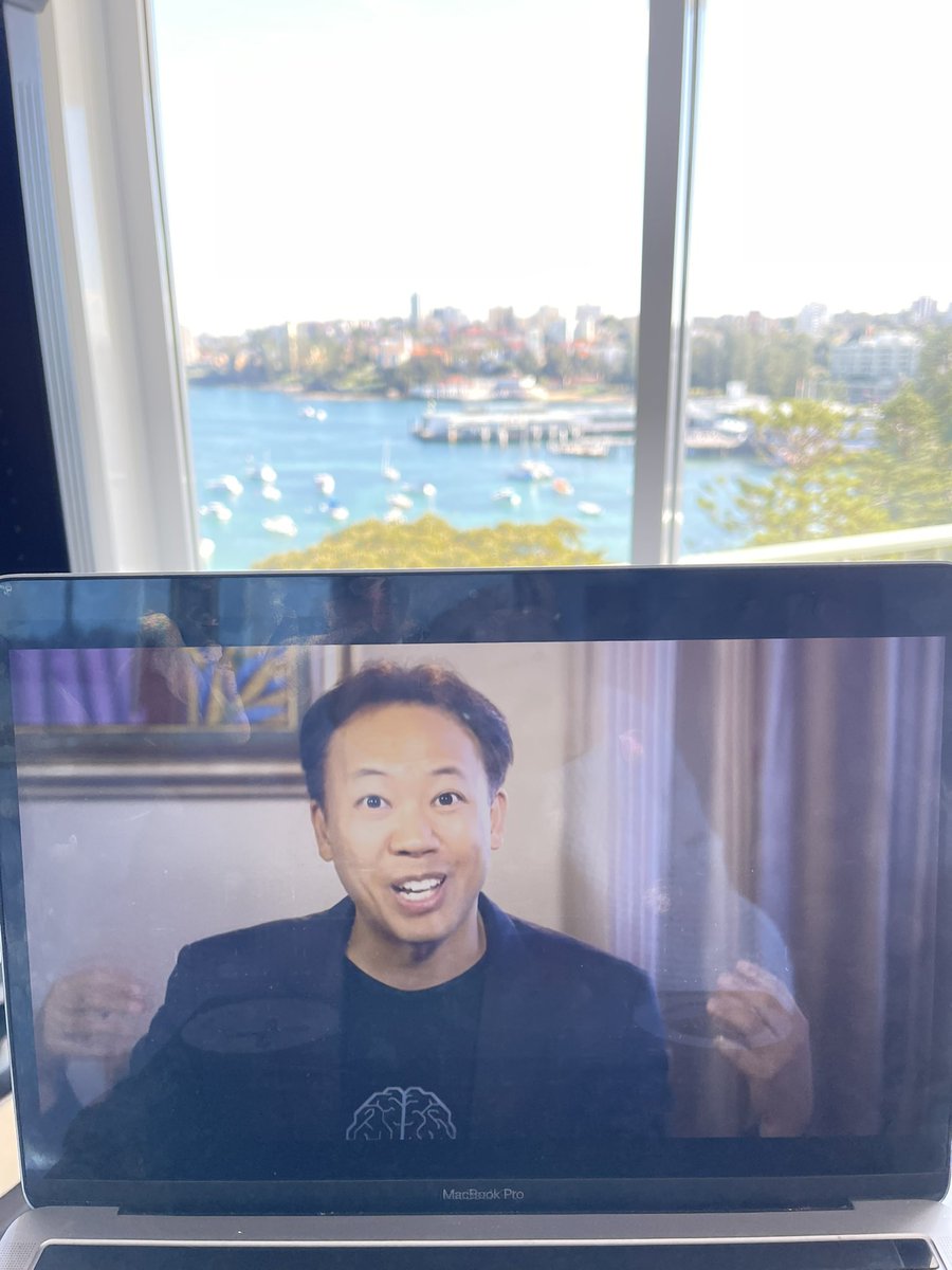 VarshaKanwar's tweet photo. “If Knowledge is Power;
Then Learning is Superpower.”Thoroughly enjoyed 😍 my first ever @MindValley Masterclass with @jimkwik on ‘How To Develop A Super Memory’ #NoBrainLeftBehind. Following on #Spotify too #KwikBrainWithJimKwik #FridayMotivation 💡#BeTheBestYOUYouCanBe https://t.co/o6CAcTa8n0