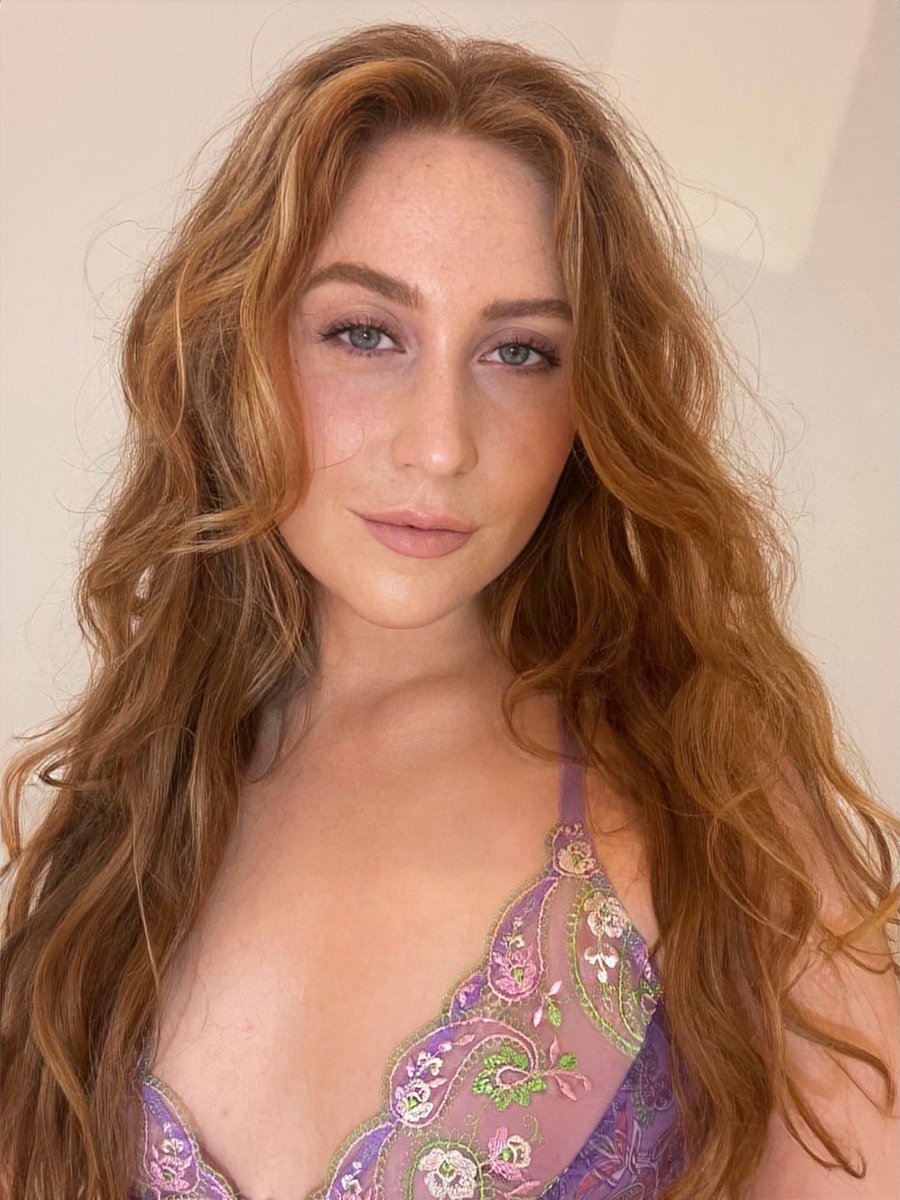 goddessxnatalie's tweet photo. Did you miss me? https://t.co/Ca0xvLJb5x