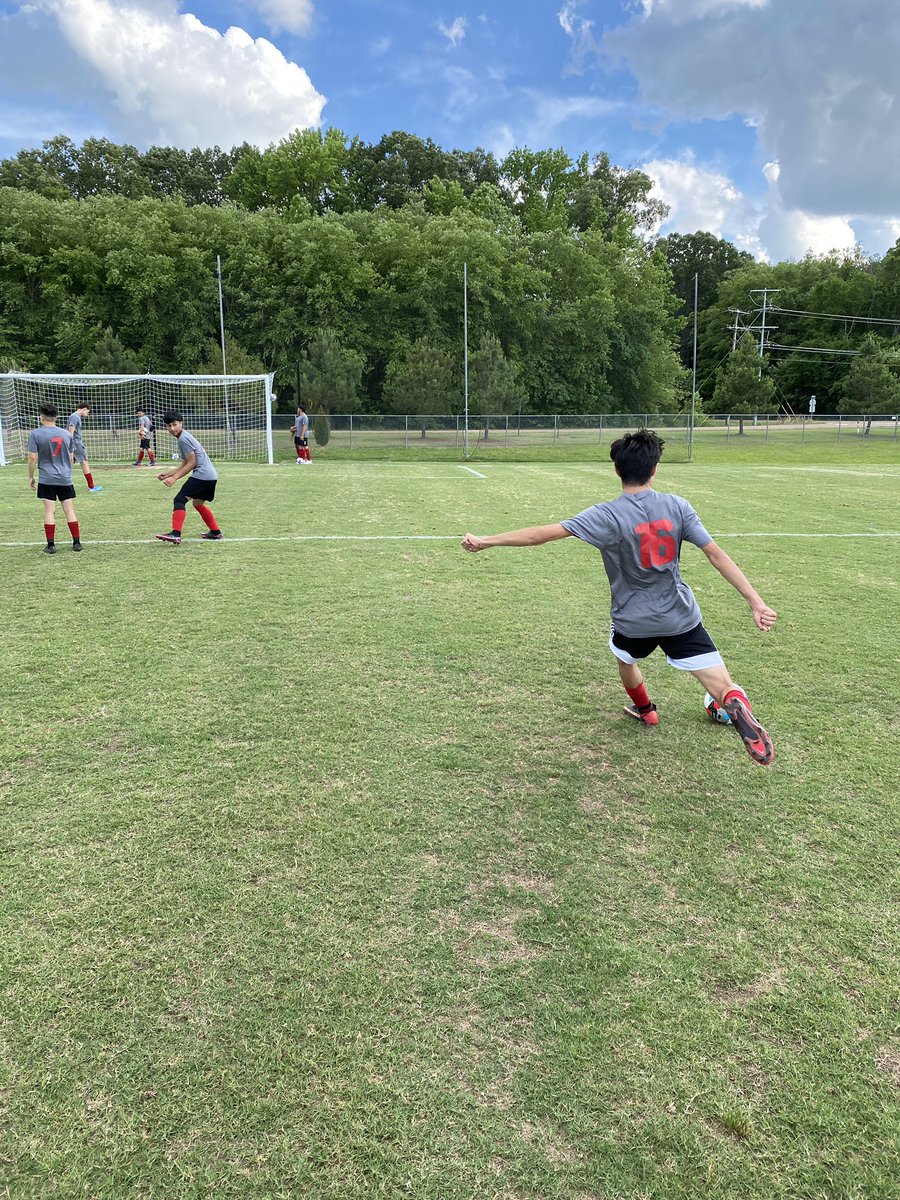 Great evening with <a href="/SoccerAtTheHill/">Center Hill Soccer</a> on the pitch for some summer scrimmage action against a very discipline Center Hill team. The future is bright for our guys! #FNRTB #byhaliasoccer