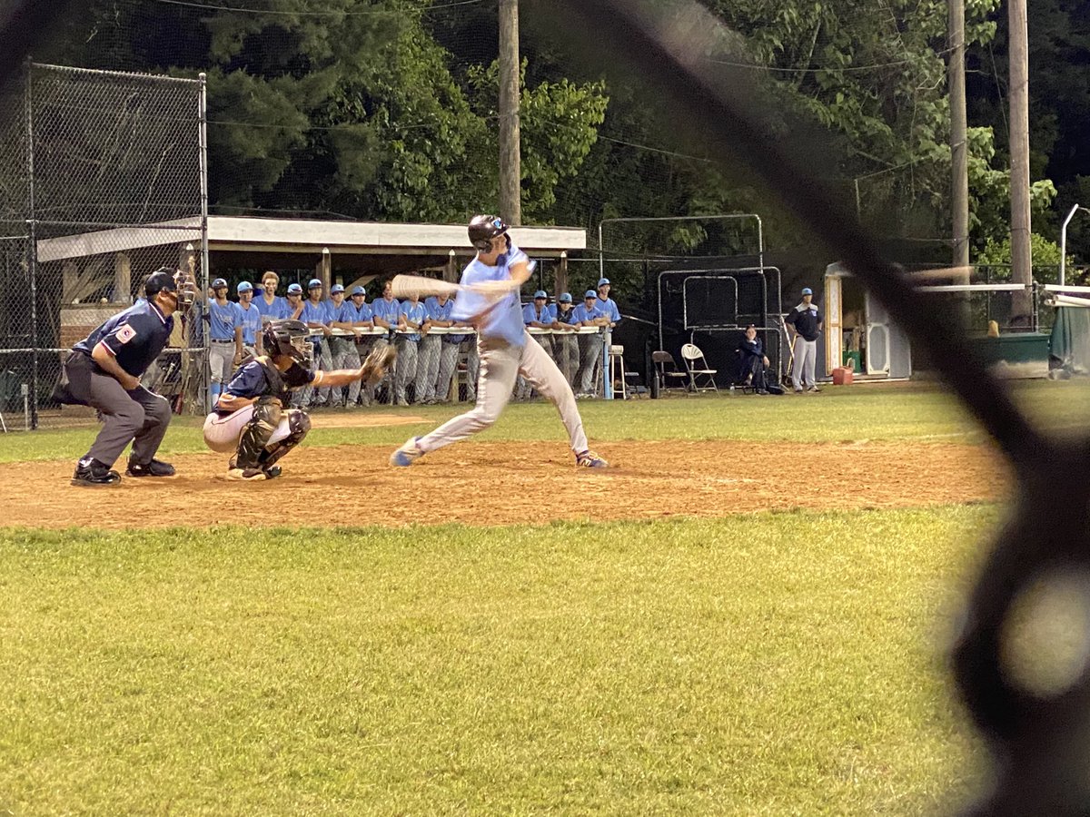 KristiMcAleese's tweet photo. Another senior night for Whitman. Congratulations seniors! And a great night for baseball!! Let’s go Vikes! @RWDodd @WWHSAthletics https://t.co/C73gA95UYB