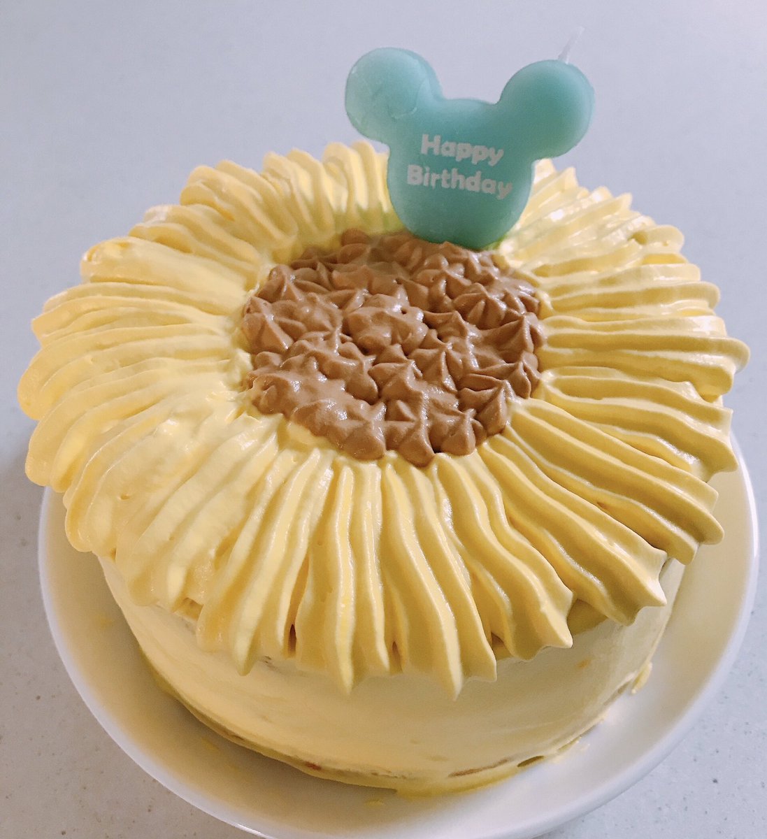 HOHHO112's tweet photo. Happy Birthday✨
Wishing you many, many more happiness✨

#박유천_생일축하해
#Happy6002day https://t.co/gLEX8dT8oT