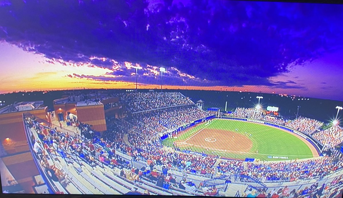Gorgeous sunset over Hall of Fame Stadium! Gosh it’s so good to be back in OKC!