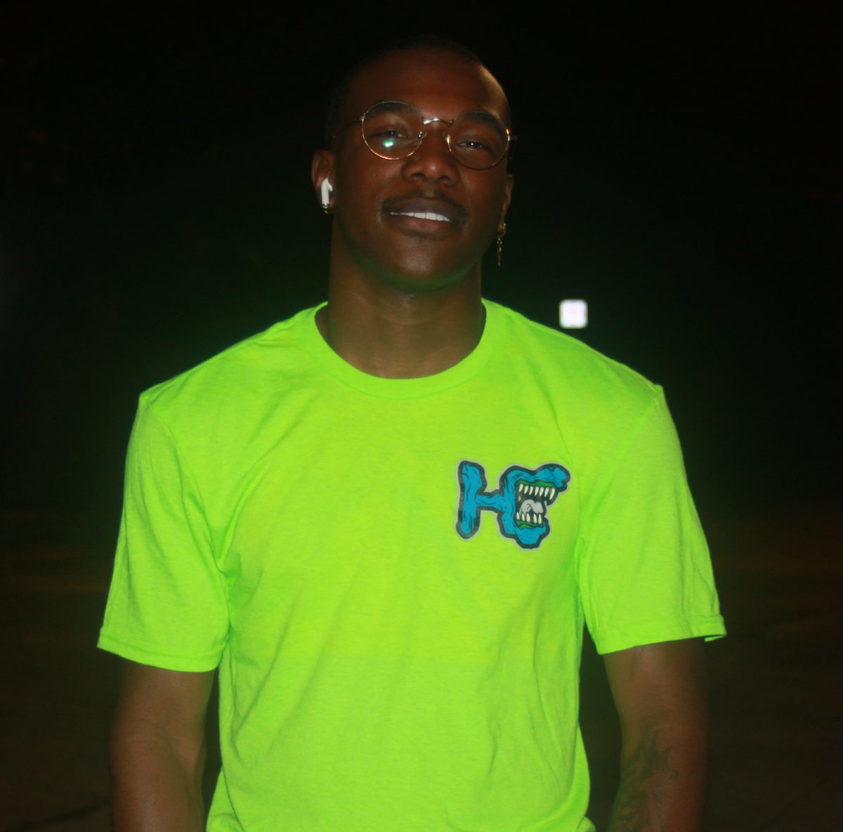 Hungrychildlsc's tweet photo. Light up the room in the new HungryChild Money pool t-shirts  🔥 ⭐ 🔥
Available in sizes S-2XL

SHOP NOW: https://t.co/3yfG9UPskD 

#hungrychild #hustle #blackownedbuisness #smallbuisness #shop #tshirts #newarrivals #NOLA #louisiana https://t.co/ws06uw91YV