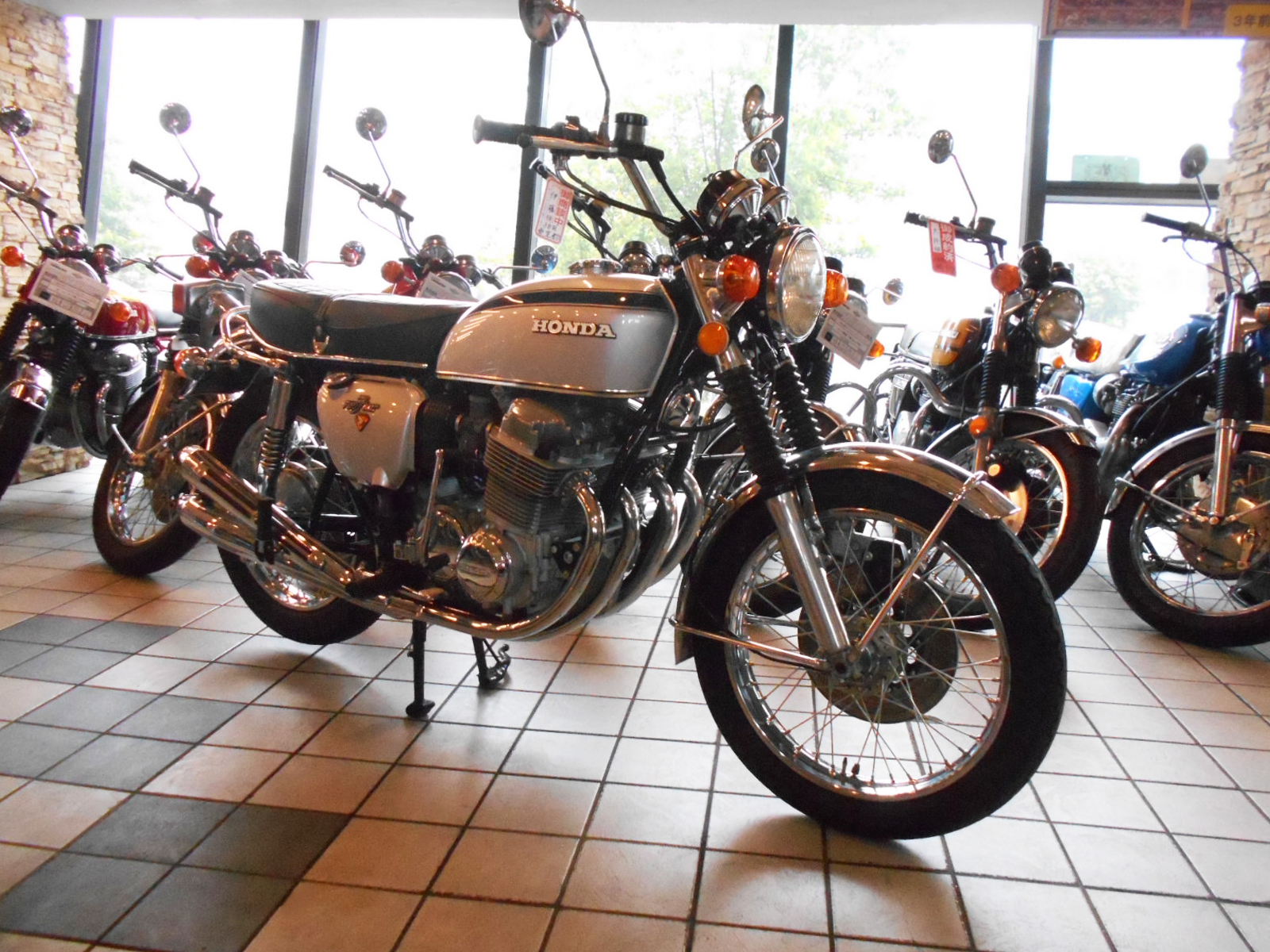 HONDADREAM CB750 four k0用値下げ中