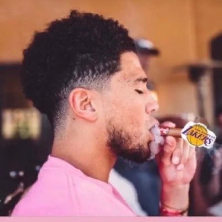 danielmedoza21's tweet image. Guess he not streaming today 😈😈