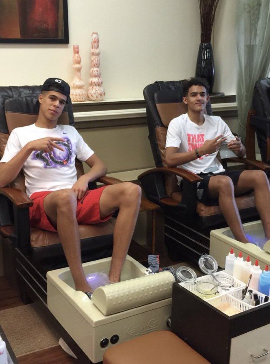 MahmoudKA_'s tweet image. #ToTheNextOne