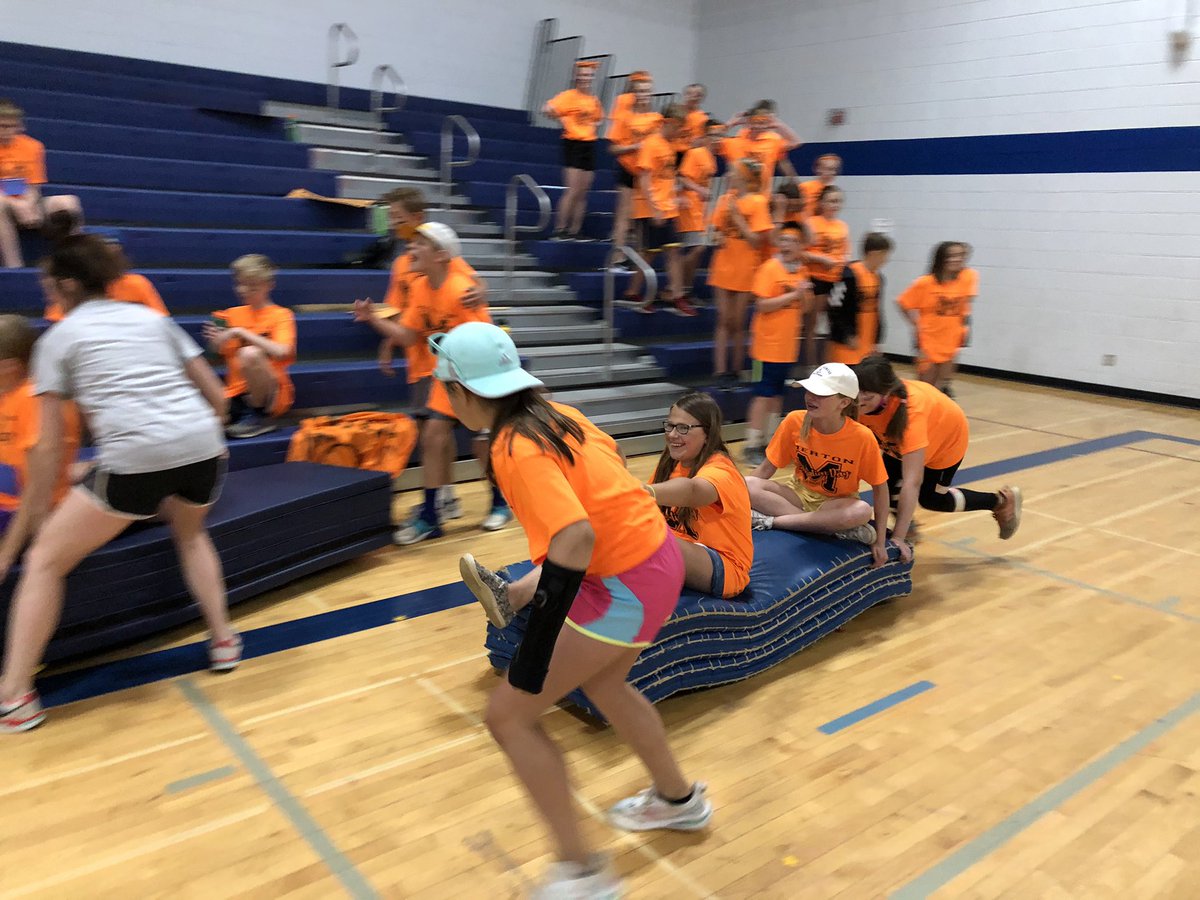kubi1b's tweet photo. What an amazing day with these 6th graders! I could not be more proud of the sportsmanship, encouragement and inclusion of my “Kuvid 19” Homeroom and all of the 6th grade students! #mertonint #mertonproud https://t.co/cyouiUObiC