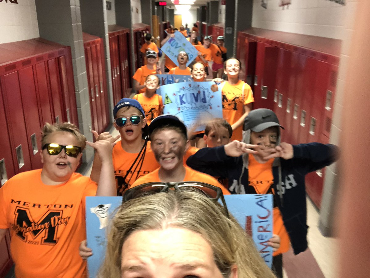 kubi1b's tweet photo. What an amazing day with these 6th graders! I could not be more proud of the sportsmanship, encouragement and inclusion of my “Kuvid 19” Homeroom and all of the 6th grade students! #mertonint #mertonproud https://t.co/cyouiUObiC