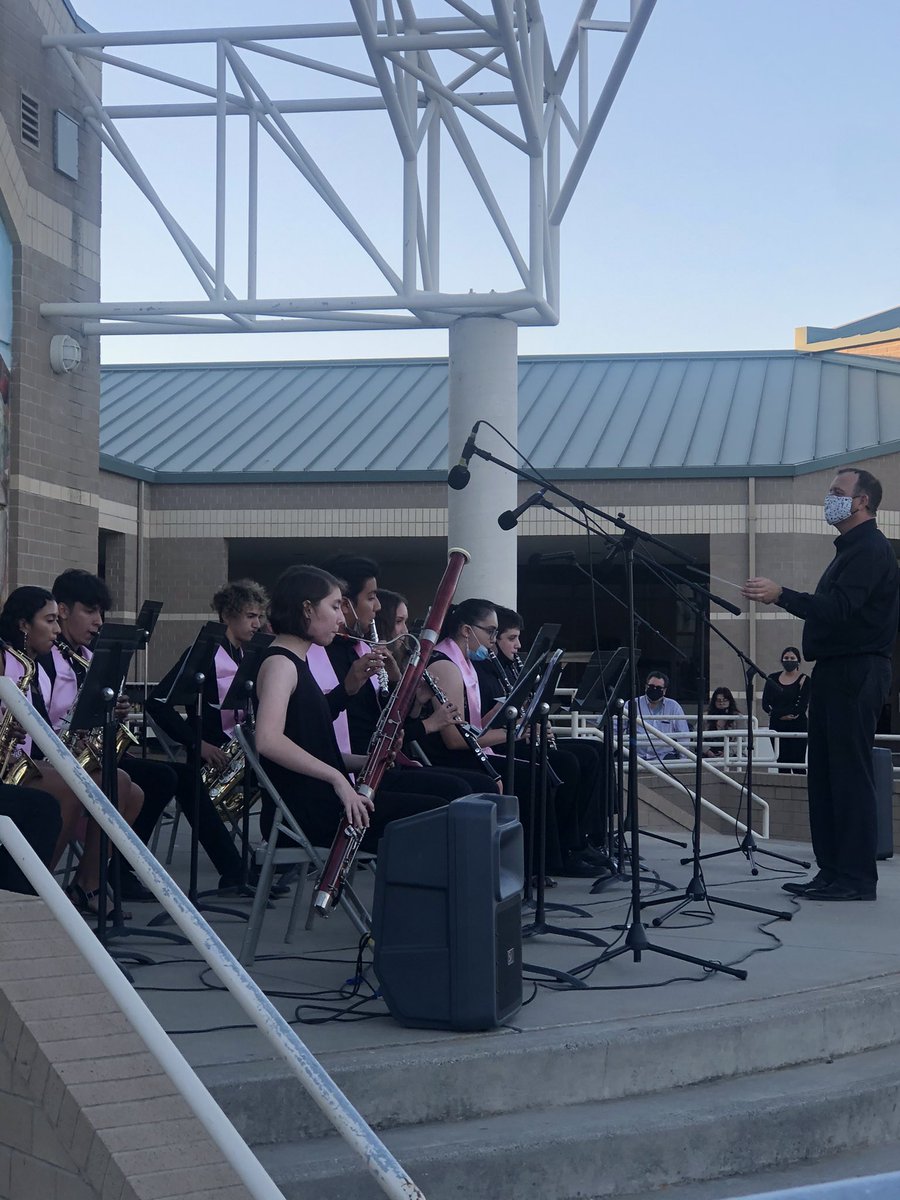 PatriotsLeading's tweet photo. Wind ensemble playing a golf whistle turned military March!! Sooo good! https://t.co/UNoJaCYxl7