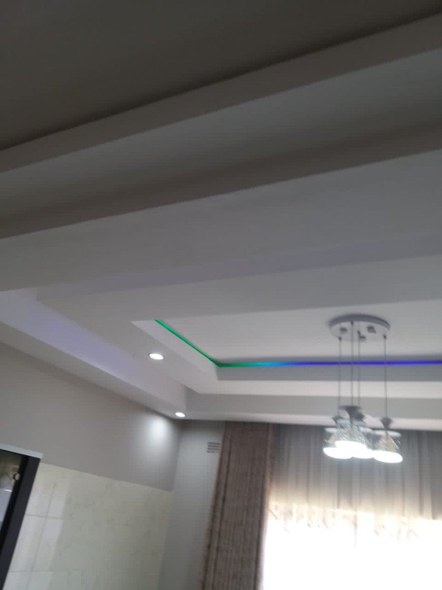 sam_chivi's tweet photo. Quality interior finishers:ceilings, tiling, paintings,wall skimming

Call/app +263776330208 https://t.co/qN5Vb8nrBh