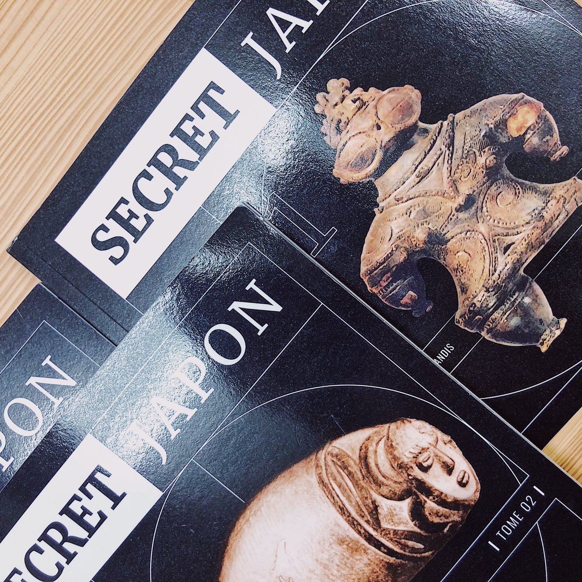 jomonzine's tweet image. フランスからこんな素敵な本が送られて来ました。『SECRET JAPON1,2,3』新鮮な驚き満ちた視点。詳細なスケッチは見ているだけで楽しい。大変魅力的な本です。
Franck ferrandisさん、ありがとうございます。