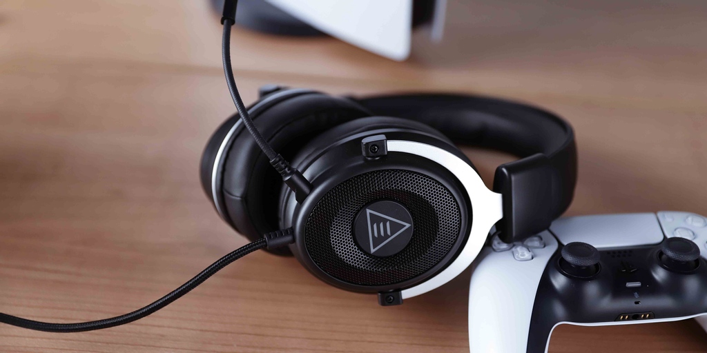 EKSAtech's tweet photo. 😲It's said that most gamers do more social activities in a day than most other people. Do you agree?🤔
.
.
.
.
#eksa #e900plus #eksagaming #eksaheadsets
#gamer #videogames #ps4 #pcgaming #twitch #gamingexperience
#technology #startup #techie #ENC https://t.co/g07LZQ1U6n