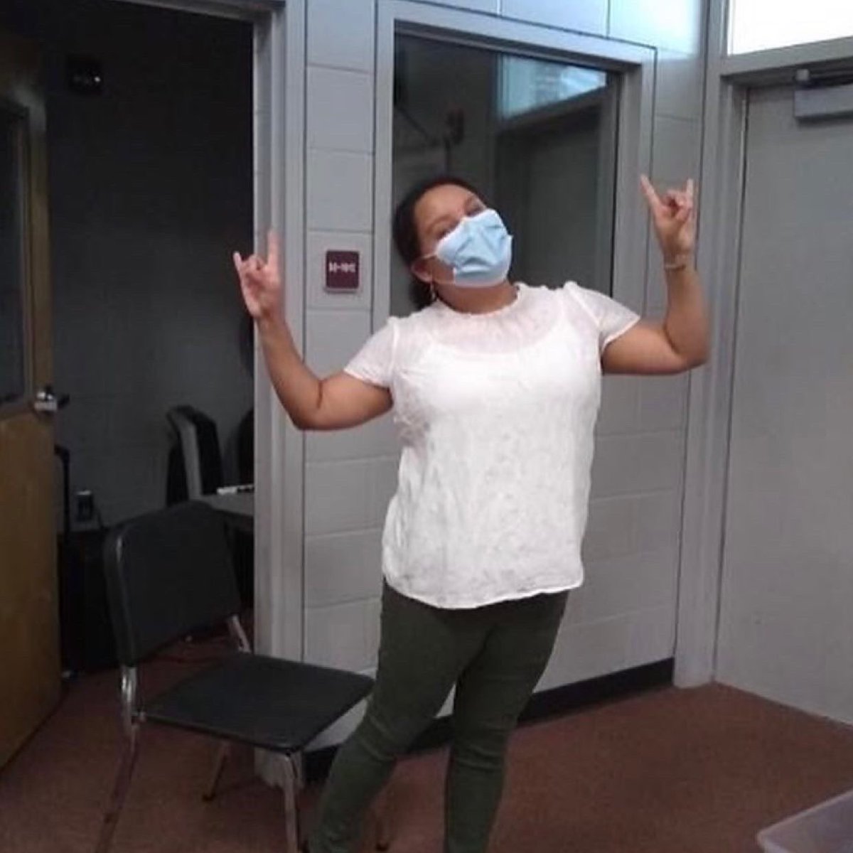 wrhs_chorus's tweet photo. In addition to commemorating out graduating seniors we would like to also commemorate our choir director Solangi Santiago for her hard work with the WRHS chorus for the past 8 years. She has been an incredible joy to have as a teacher and wish her the best of luck as the choir https://t.co/ovKTRtdoze