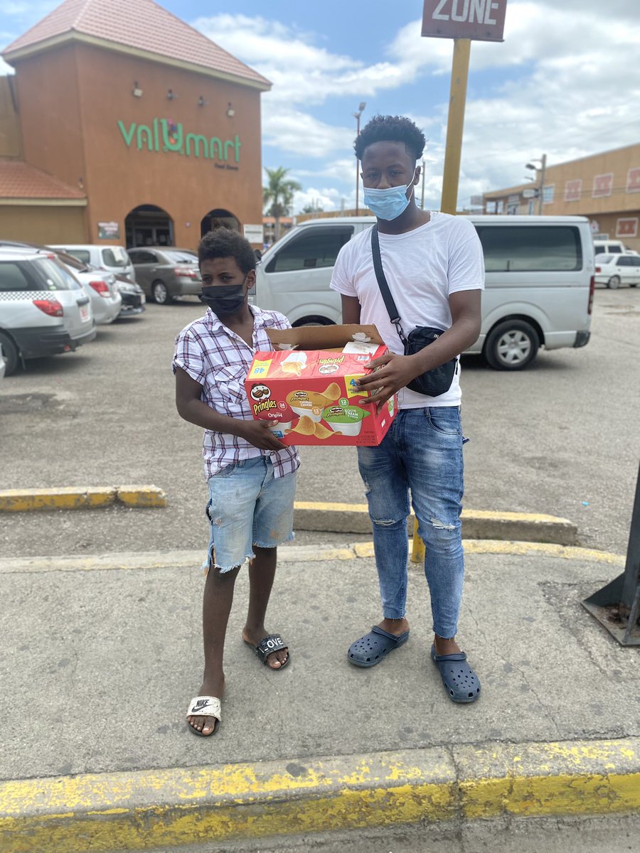 jayyxtraa's tweet photo. “It’s A Blessing To Be Somebody’s Blessing” @DiGyalDemGad thanks for the kind word and thanks for getting my foundation out there 🙏🏾❤️ @AnthonyFriends6 ❤️❤️ https://t.co/wZxt9avcvN