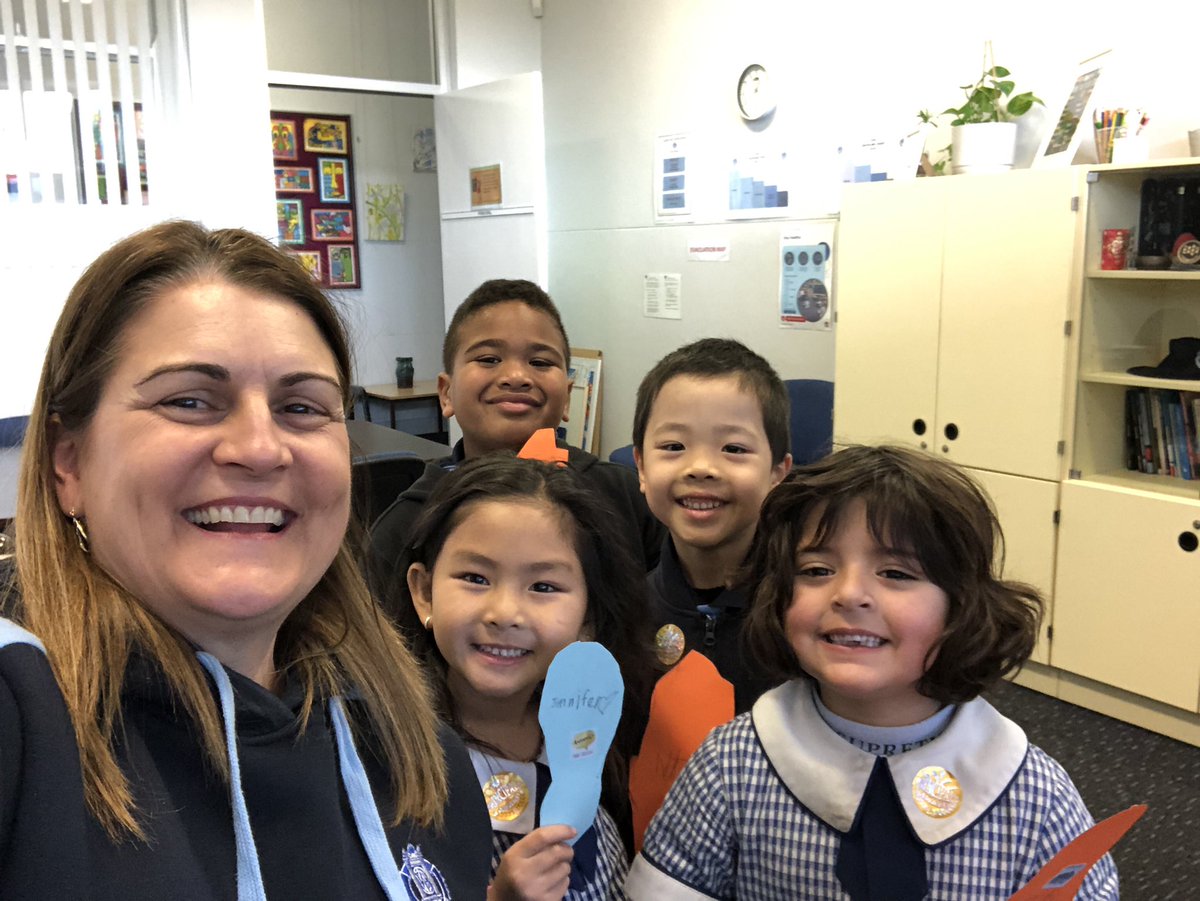 Margaret Creagh (@creagh_creagh) on Twitter photo Kinder are learning about big and little. They traced their feet to show little and brought them to show me. I traced mine to show big. <a href="/katherine_g123/">Katherine Geer</a> #LoveWhereYouLearn Kinder are learning about big and little. They traced their feet to show little and brought them to show me. I traced mine to show big. <a href="/katherine_g123/">Katherine Geer</a> #LoveWhereYouLearn