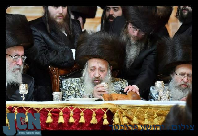 חצר הקודש דעעש tweet media