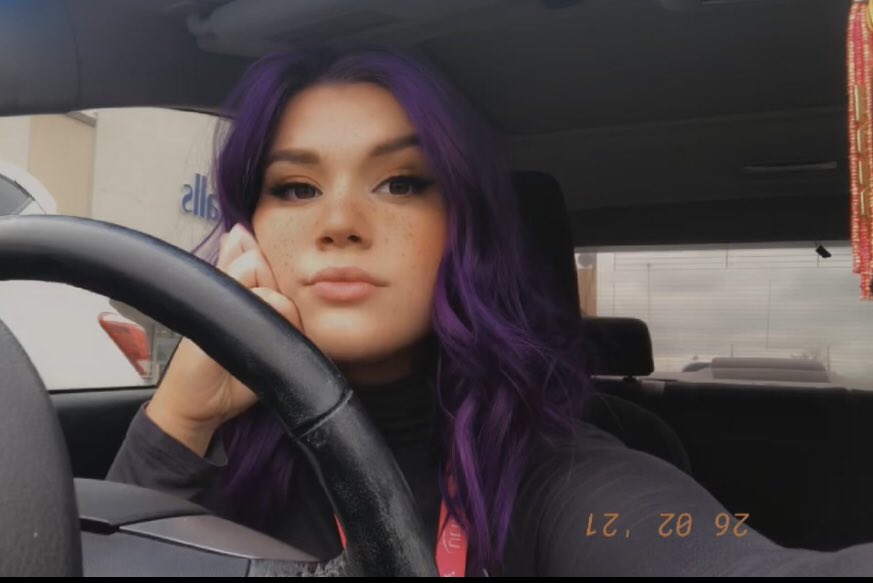 RerReese's tweet photo. Just a reminder to do whatever the fuck you want to your hair Becuase it grows back and life is to fucking short for boring ass hair. All of this is just from the last 5 months, hair isn’t a big deal https://t.co/t4Id0NJ5jh