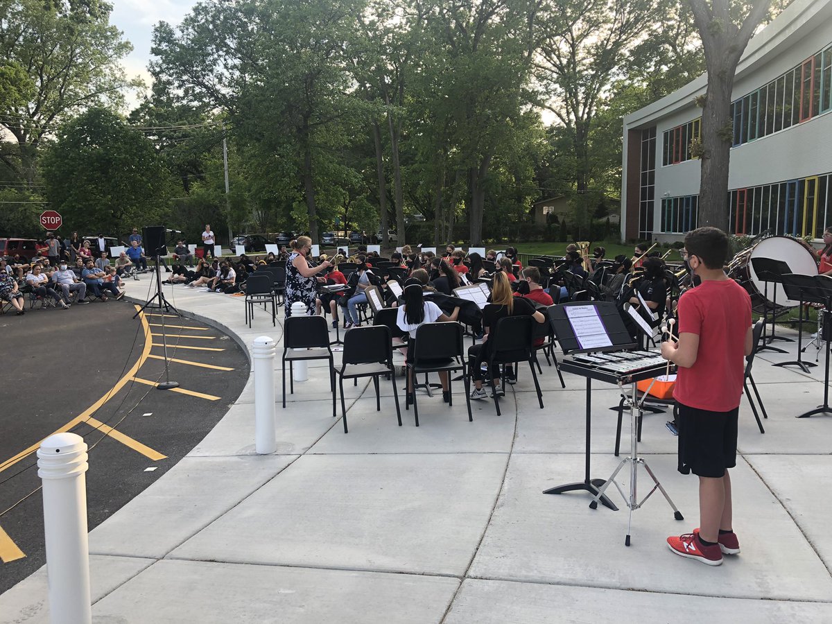 An incredible evening of live music with a beautiful new school as a backdrop. So proud of the <a href="/nwhuskies/">Northwood Middle School</a> Band, Orchestra, and Chorus students on an incredible concert today. So honored to have <a href="/MrsDelligatti/">Margaret Delligatti</a> @mresparzamusic as my colleagues. #112Leads #NWHuskies
