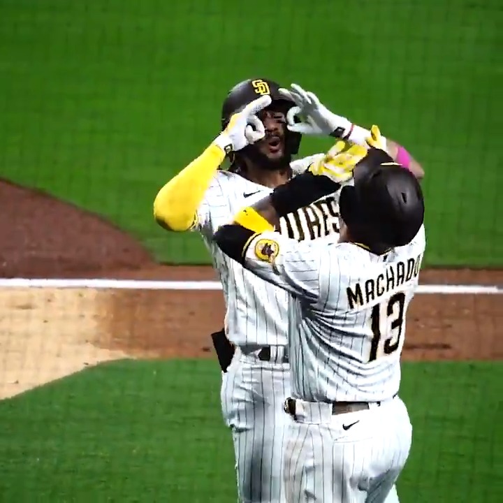 [分享] 尖帝士炸裂掛金牌慶祝