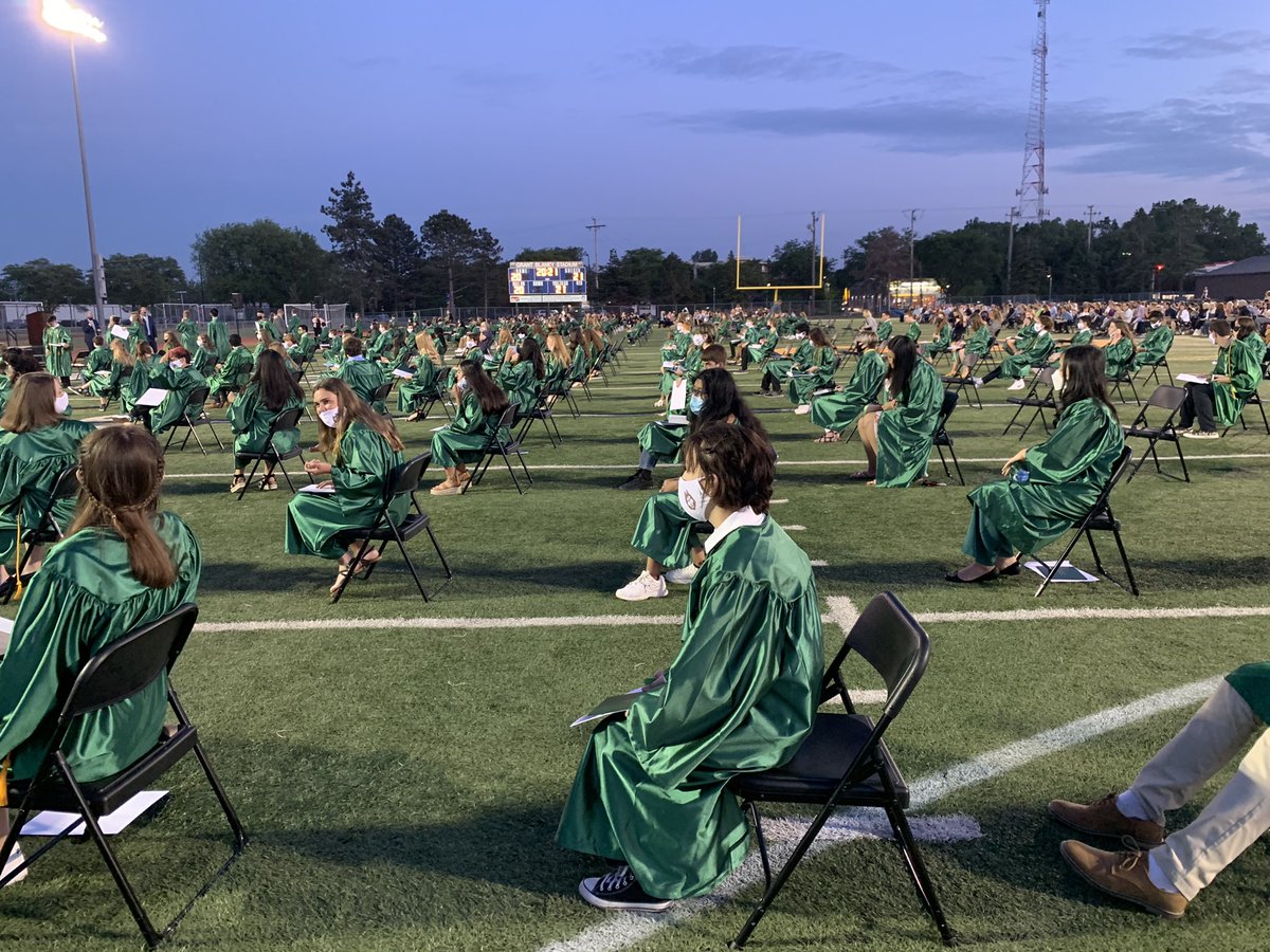 TMS graduation 6/2/21-A beautiful event. Congrats to all! 💚💚💚<a href="/LNaumowicz/">Lori Naumowicz</a> <a href="/AHSD25Thomas/">Thomas Middle School</a>