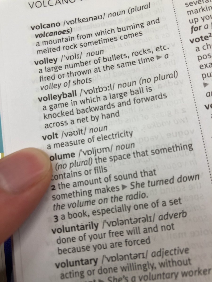 Wokuyama Boltって逃げるって意味があるんか そして ライトニングボルトやウサイン ボルトのボルトはこっちのboltのことで Voltのことではなかった
