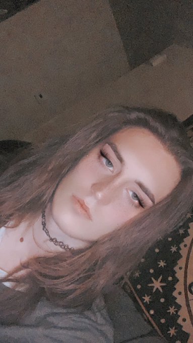 goodnight everyone 🥰🥰 https://t.co/FfhuHMwErd