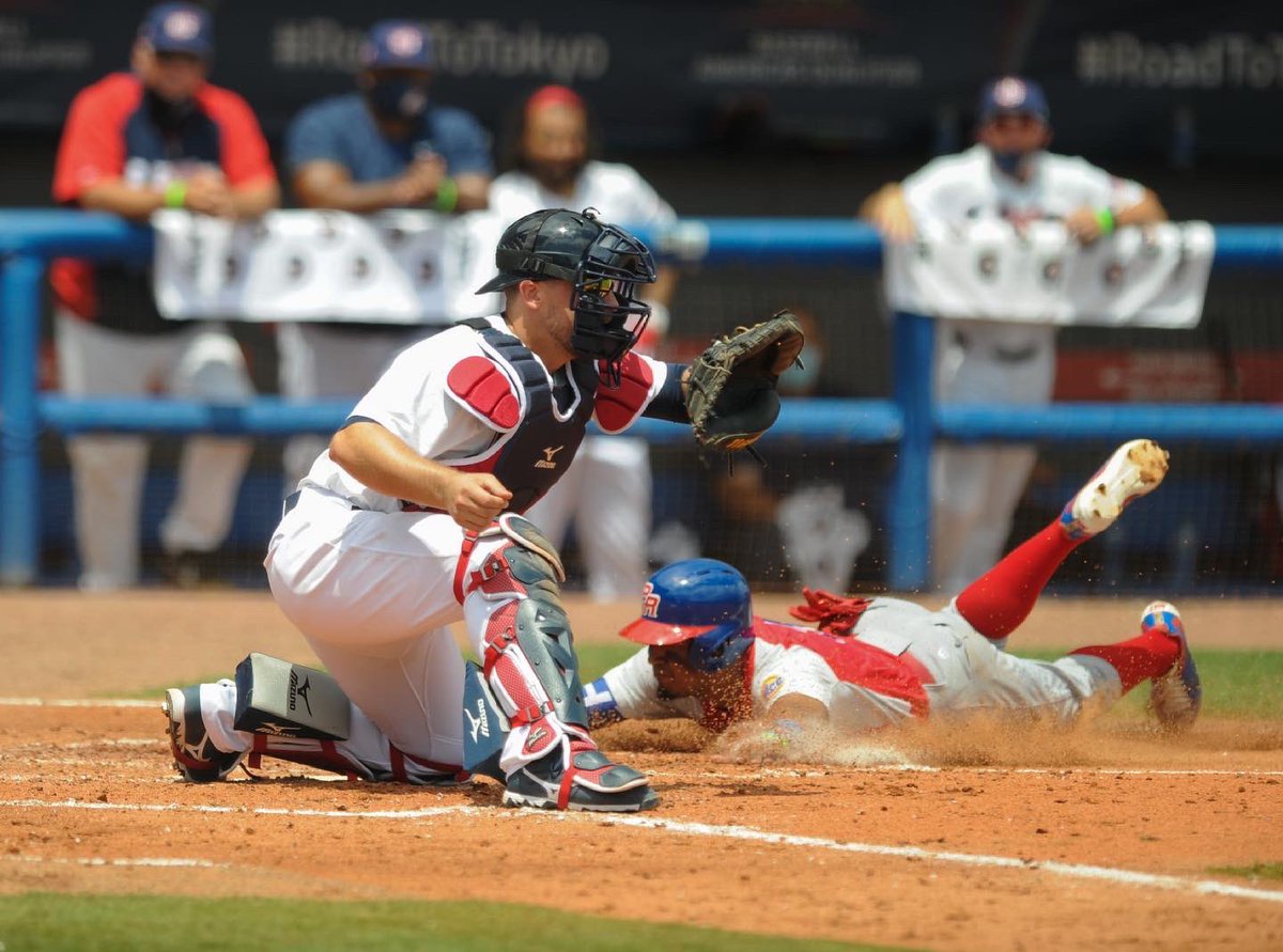 BeisbolPR's tweet photo. Puerto Rico🇵🇷 🆚 Estados Unidos🇺🇸 #Preolímpico de las Américas
📷 @WBSC
#TodosConPR https://t.co/lCqhtAi2ci