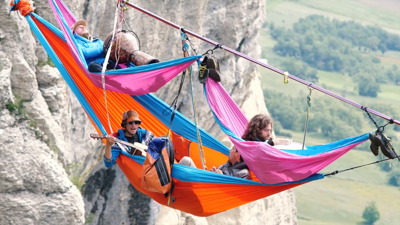 Vacay Holiday Deals on X: "Would you dare...!? Sky Camping in the mountains  of Shanghai, China..... #explorechina???????? #mountainhiking #adrenalinejunkie  #skycamping #trippingwithvacay https://t.co/b8J8hexJ0z" / X