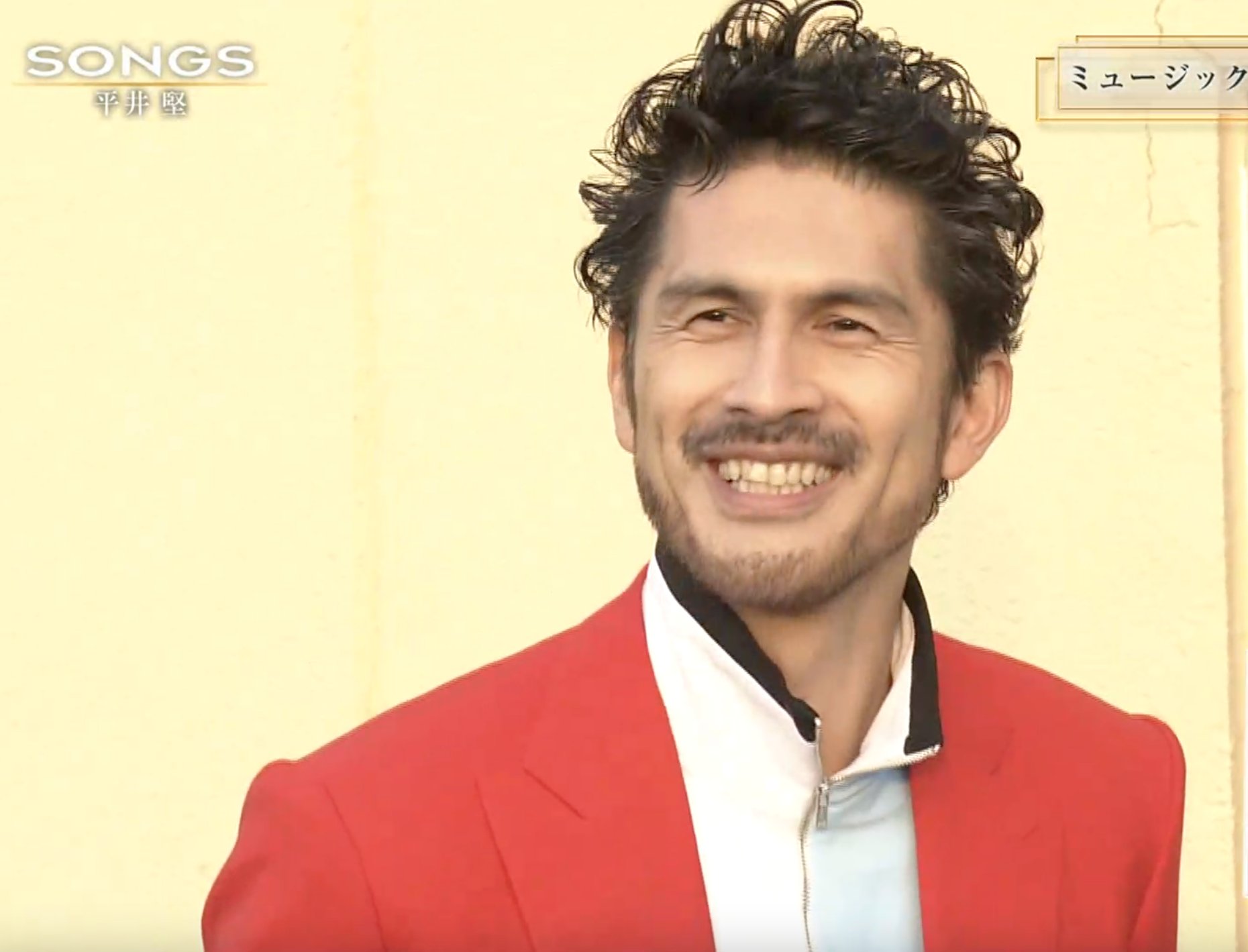 Khtw Adorable Smile Captured From Song Nhk 平井堅