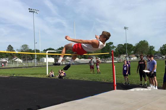 FCHS Redbirds Track &amp; Field Team Competes At Conference Meet dlvr.it/S12S8M