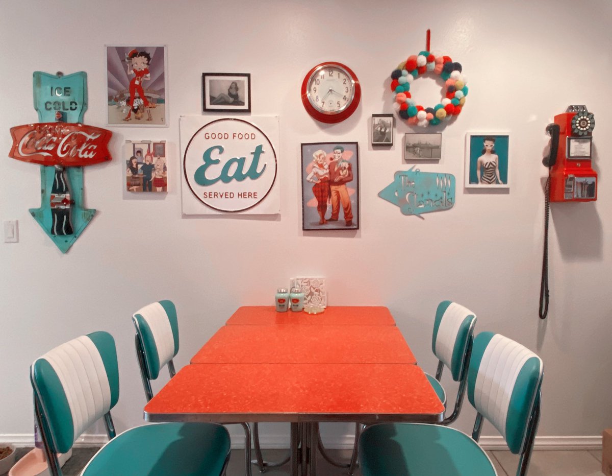 Princess_Pigggy's tweet photo. I love decorating our place ❤️ Here is our 50’s diner themed dining area ✨ It’s not complete but wanted to share my progress! #homedecoration https://t.co/NYfogo1yxN