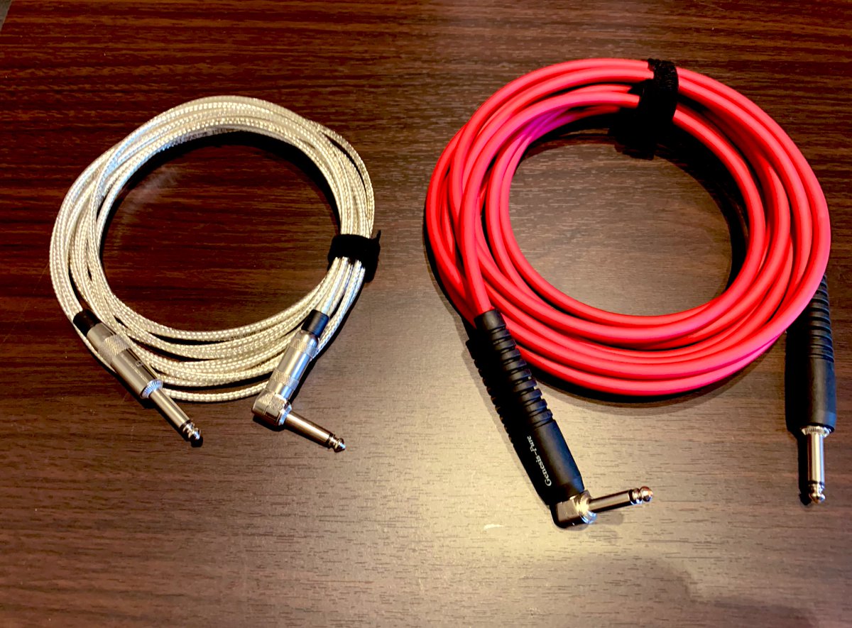 ytg0326's tweet photo. 新しいcableが来たー！
やっぱり、アナリシスプラスの音が1番好きだなぁ🤣！
めちゃくちゃいい！！
レンジの広さもあり強力な音をしています。

初めて買った時cableでこんなに違うのかと感じたcable！

今のオススメは赤の方のGenesis pureです🎵

６月も色々と頑張って参ります✊

#analysisplus https://t.co/a0bTXM8NpE