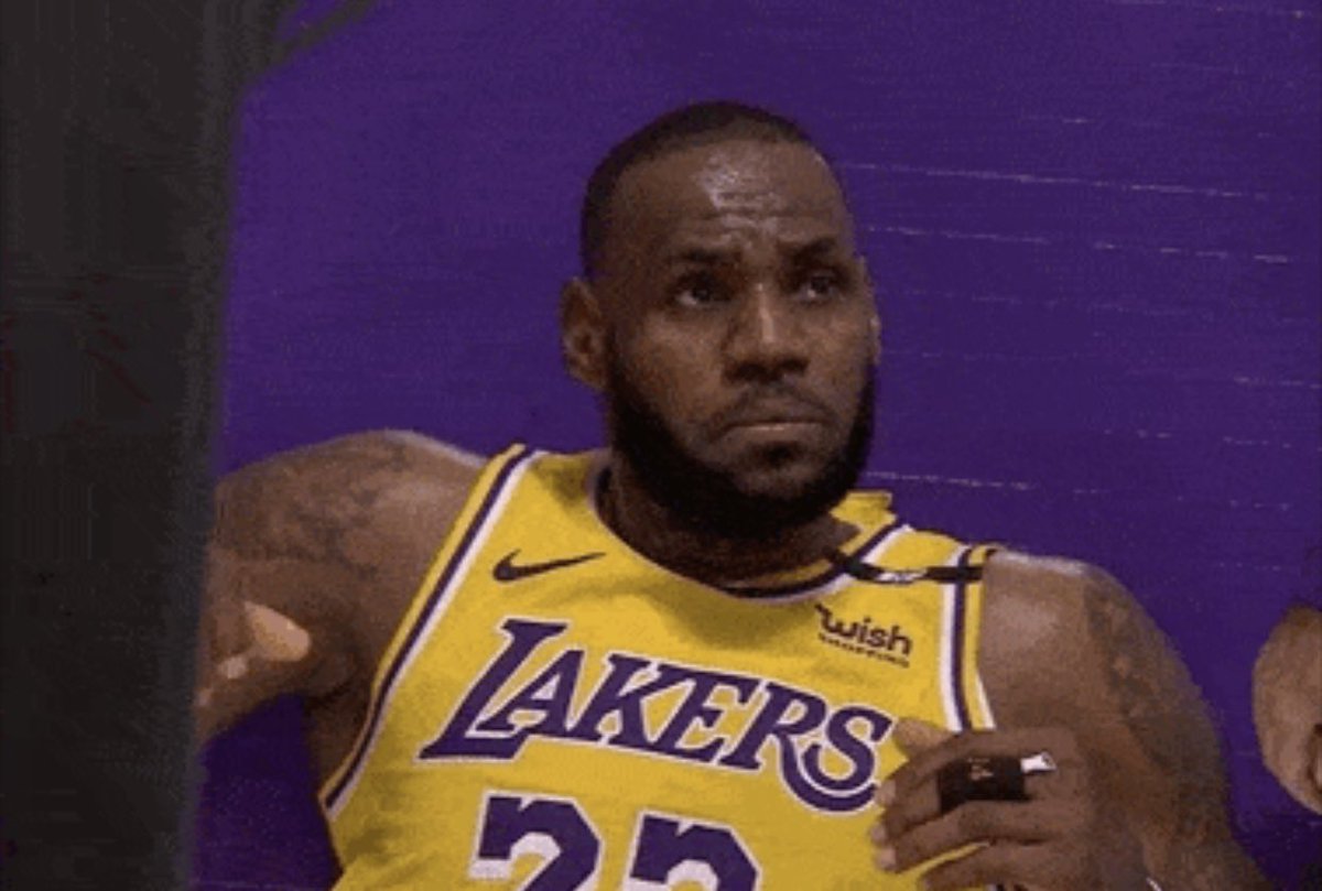 KnoxEntLLC's tweet photo. What in the I can’t see is going on?!?! 🤔 

🤣🤣🤣🤣🤣🤣🤣🤣

#PhoenixSunsHittinHard

@NBAonTNT @TurnerSportsEJ https://t.co/rhVI3M1Vdw