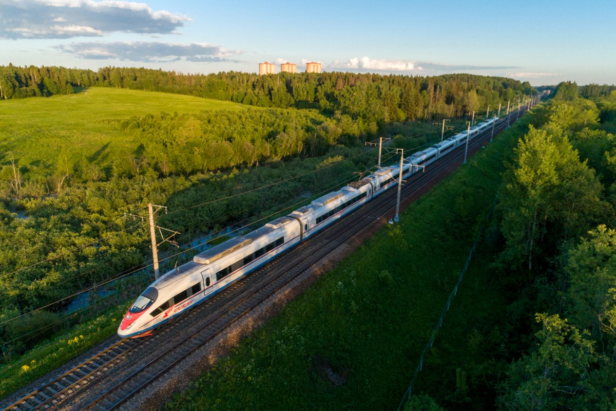 sapsan_rzd's tweet image. Следующая остановка – выходные😎