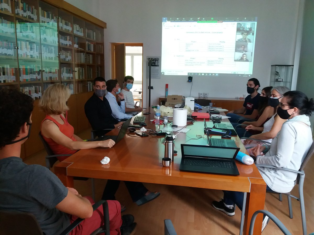 OsoNaH project researchers meeting. 
💡Lot's of ideas for new projects and to grow the network, with the conclusions of #osonahseminar project hubs.
mon.uvic.cat/m3o/osonah-pro…
<a href="/UVic_FCSB/">Facultat de Ciències de la Salut i el Benestar</a> <a href="/UVic_PhD/">UVic Doctoral School</a> <a href="/UVic_CESS/">UVic_CESS</a>