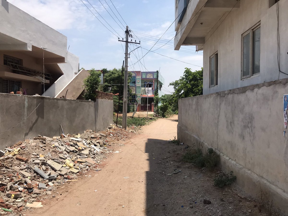 Bharathbablu95's tweet photo. The actual proposed road was 30feet..but the college management occupied 15 feet out of 30feet... please look into this @KTRTRS @ghmconline @KTR_News @cpwrl  @ArooriRamesh location:- 55division Bhimaram Kakatiya nagar colony road no 1 https://t.co/mZcKxLioed