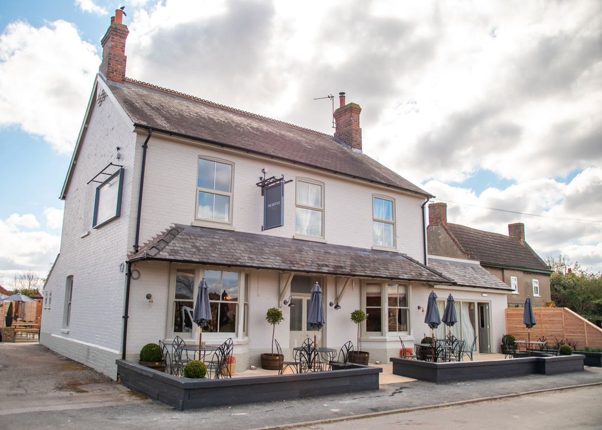 JVSLincoln's tweet image. 🏆🍻 WIN A £50 PUB VOUCHER 🍻🏆

We have THREE £50 vouchers to give away for the stunning @BottleGlassPub at Harby near Lincoln 🍻🍔

Visit our Facebook page - facebook.com/JVSLincoln - for more information and to enter! 

@JamesAlexKirby #giveaway #vouchers #lincoln #pub