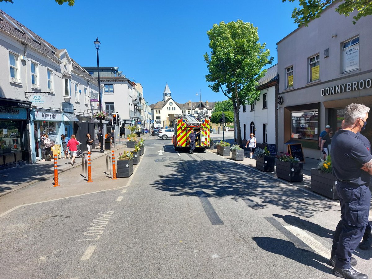 Fingal County Council (@fingalcoco) on Twitter photo With New Street pedestrianization beginning this weekend our #ActiveTravel team and <a href="/DubFireBrigade/">Dublin Fire Brigade</a> have been performing their final checks for emergency vehicle access. The largest fire tender in the DFB fleet cleared with no issues. #OutdoorSummer #MakeitMalahide #SafeSummer With New Street pedestrianization beginning this weekend our #ActiveTravel team and <a href="/DubFireBrigade/">Dublin Fire Brigade</a> have been performing their final checks for emergency vehicle access. The largest fire tender in the DFB fleet cleared with no issues. #OutdoorSummer #MakeitMalahide #SafeSummer