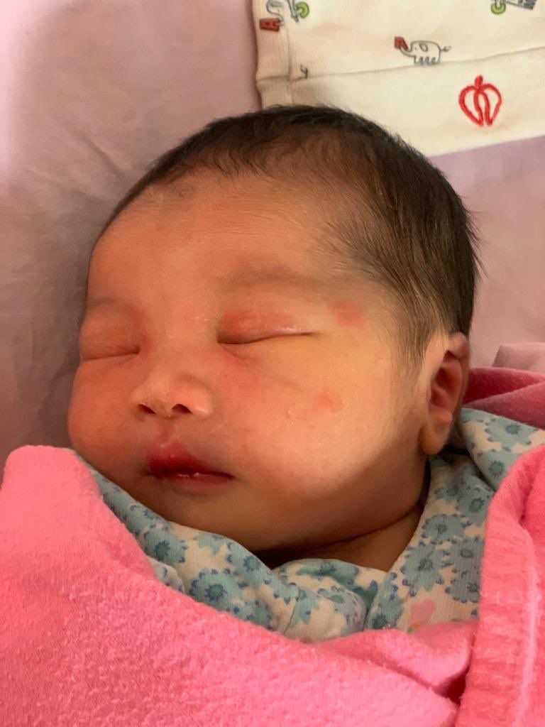 JBGCheung's tweet photo. Welcome to world, my baby 👶🏼 https://t.co/Jj3xCABBIO