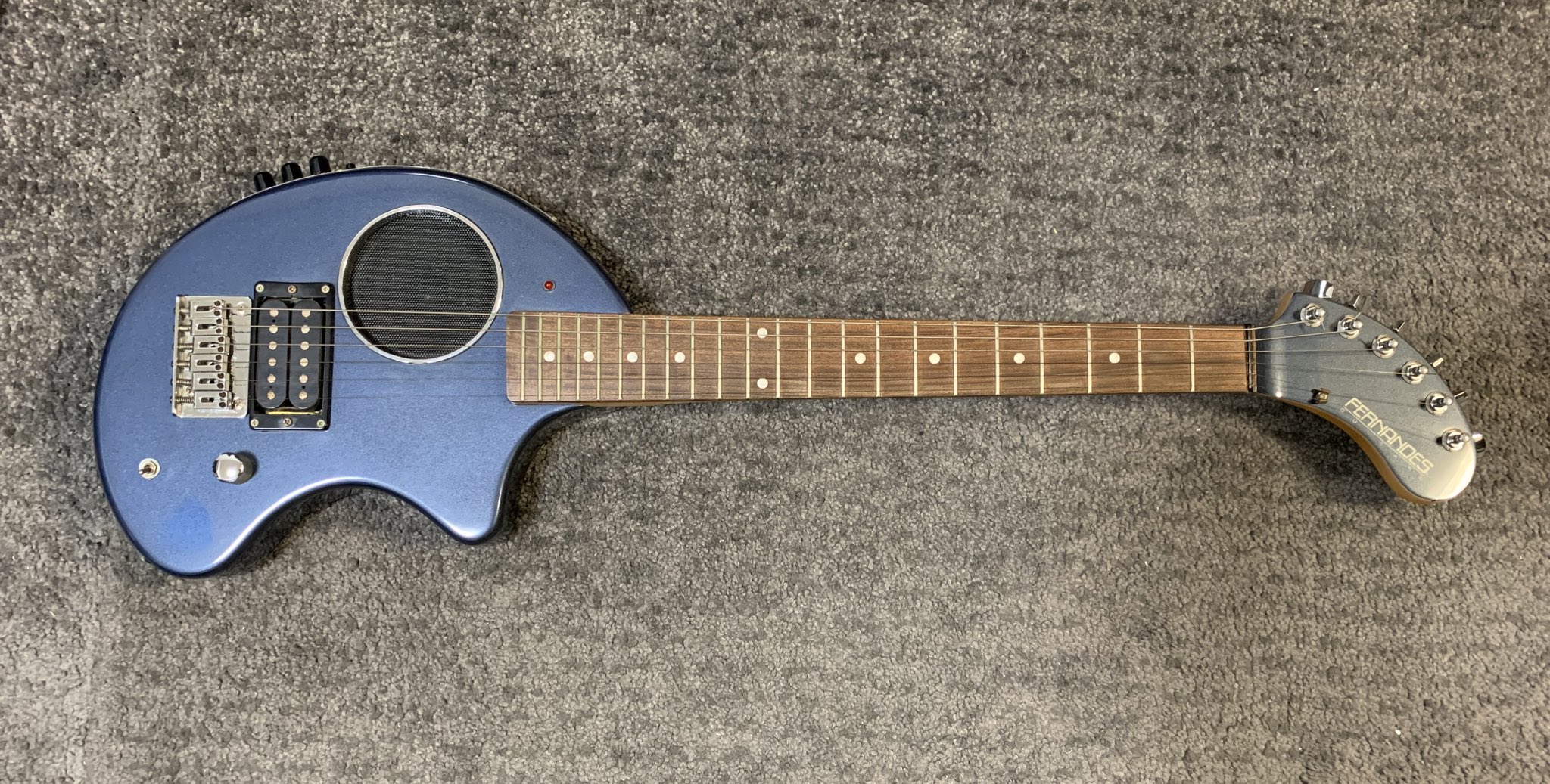 DIGI-ZO のホワイトノイズ、起動不良対策。電解コンデンサ交換します。