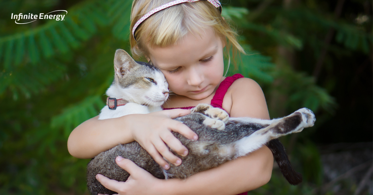 InfiniteEnergy's tweet image. It’s National Hug Your Cat Day—could there be a more PURRfect holiday?